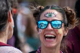 West Virginia University eclipse watch event serves as giant outdoor  classroom