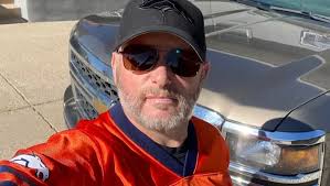 Fundraiser for James Hayes by Elizabeth Strauch Beardslee : Our cousin  Jimmy to help with cancer treatment.