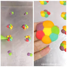 0%0% found this document useful, mark this document as useful. Biskut Rainbow Flower Easy Bake Lab