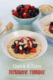 5 Minute Easy Microwave Porridge With Summer Berries And Flaked Almond Topping Quick And Healt Easy Porridge Recipes Porridge Recipes Yummy Healthy Breakfast