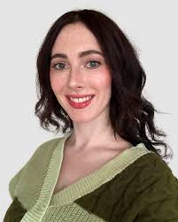 Lauren Colletti's Instagram, Twitter & Facebook