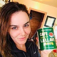 Sharon Thierfelder's Instagram, Twitter & Facebook