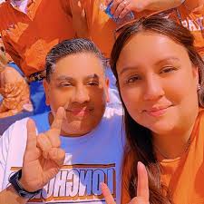 not for wedding* ISO: Party planner DJ Mini taco catering Balloon arch