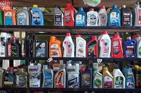 Berita otomotif, motor, mobil terkini dan terlengkap hari ini, menyajikan info berita seputar motor, mobil, modifikasi, spare part, rest area, aksesoris Betul Atau Tidak Oli Mesin Motor Matic Bisa Dipakai Untuk Oli Gardan Begini Penjelasan Tiga Bengkel Resmi Motorplus