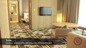 Crowne plaza changi airport entrance. Crowne Plaza Changi Airport Suite Singapore Youtube