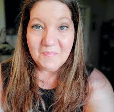 Valerie Rooker's Instagram, Twitter & Facebook