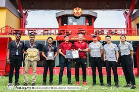 Persatuan bola sepak selangor (fas) bakal mendapat presiden baharu apabila raja muda selangor, tengku amir shah sultan sharafuddin idris shah mengesahkan telah bersetuju menerima tawaran mengisi kerusi no.1 badan sukan bola sepak negeri itu. Akademi Selangor Dianugerah Ahli Emas Piagam Suparimau Fam