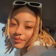 Italian & African American De'Zani...