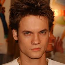 25 Famous 2000s Heartthrobs: Then and Now PHOTOS