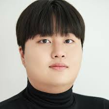 Kim Dong Hwi (김동휘)