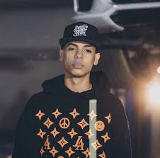 Durante su niñez mostraba sus dotes. Natanael Cano In 2020 Benny The Jet Rodriguez Cute Celebrities Cute Guys
