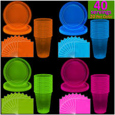 Neon Plates 9 Cups 12 Oz Napkins 40 Servings 4 Colors Black Light Party Supplies Glow In The Dark With Uv Light For Birthdays 80s Theme Fiesta In 2020 Blacklight