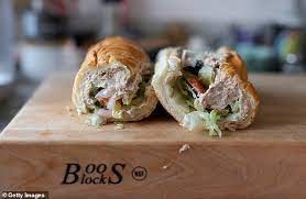 Subway delivers 100% cooked tuna to its restaurants, which is mixed with mayonnaise and used in freshly made sandwiches, wraps and salads that are served to and enjoyed by our guests. 6iauu8f8lt2rmm