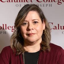 Ester Diaz's Instagram, Twitter & Facebook