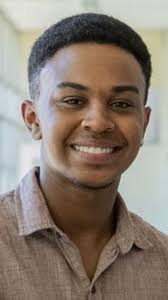 Ele cresceu! Jean Paulo Campos completa 20 anos e se destaca na Globo