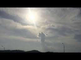 JESUS FORM IN THE CLOUDS !! VIRAL 2017 - YouTube | Clouds, Angel clouds,  Jesus