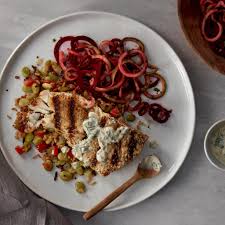 Slice the ends off the zucchini and place it on your spiralizer. Publix On Twitter Please Know That We Are Unable To Discuss Associate Related Concerns But This Information Has Been Shared With The Right Team Jessica Https T Co Mfirrzjxyk