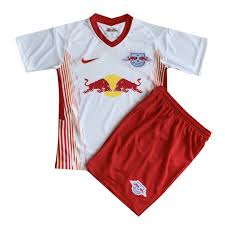 Mit diesem jersey gehen die roten bullen in die saison 2020/21. Shop Kids 2020 21 Rb Leipzig Home Youth Soccer Jersey With Shorts Cheap Soccer Jerseys For Sale Gogoalshop