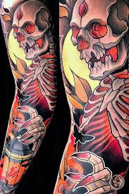 Skull Tattoo For Men By Juan David Rendon Manizales Colombia Neo Traditional Tattoo American Traditional Tattoo Traditional Tattoo Sleeve