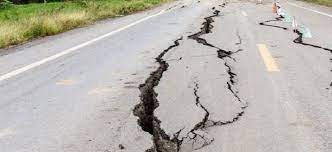 Latest earthquake news alerts today from around the world, quake destruction images and videos, eyewitness accounts, death tolls, and tsunami warnings. One Dies Hundreds Evacuate After 7 3 Quake In Indonesia