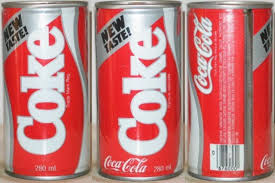 Quel arôme de fruit a été ajouté dans cette bouteille de coca ? Fun Facts And Trivia From The Year 1985 Hobbylark
