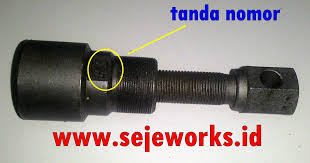 Karbu ini populer sekali dikalangan penyuka oprek motor. Ini Bro Ukuran Traker Magnet Semua Motor