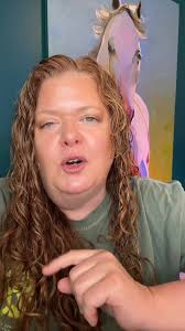 Roslyn The Pet Psychic