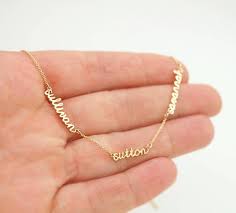 14k Mom Necklace With Kid Name 1 2 3 4 5 Names Necklace For Etsy In 2021 Gold Mom Necklace Family Necklace Necklace With Kids Names