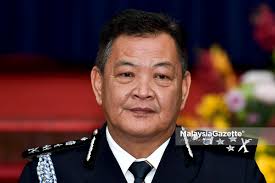 langsung sidang media khas ketua polis negara, tan sri abdul hamid bador bersama ketua polis johor, datuk ayob khan. Adrian Lim Chee En On Twitter Kenali Ketua Polis Negara Kpn Yang Baharu Ini Kisah Datuk Seri Abdul Hamid Bador Yang Dicabar Ketaatsetiaannya Kpd Negara Rakyat Beliau Memilih Utk Menegakkan Kebenaran