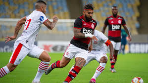 Pelo campeonato estadual a equipe vai enfrentar o bangu no maracanã, às 21h. Vitoria Do Flamengo Sobre Bangu Pelo Carioca Marca Volta Do Futebol A America Do Sul Istoe Independente