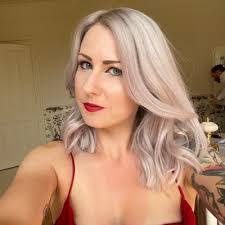 Rachael Coles's Instagram, Twitter & Facebook