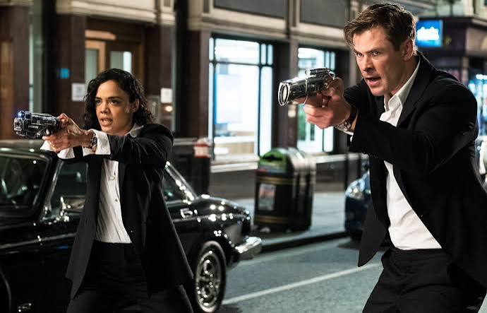 Review: 'Men In Black' Go International With New Suits, More Action, And  Less Fun | We Live Entertainment