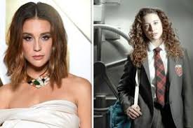 Ouça estações relacionadas a la casa de papel no vagalume.fm. Money Heist Season 3 What Does Bella Ciao Mean In La Casa De Papel Tv Radio Showbiz Tv Express Co Uk