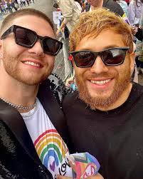 Brandon Thomason's Instagram, Twitter & Facebook