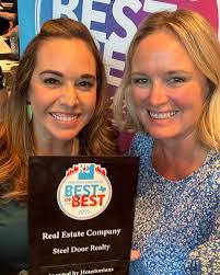 Max Ginn's Instagram, Twitter & Facebook