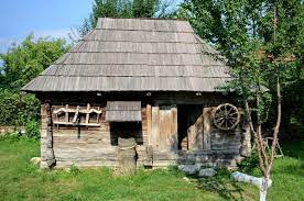 Înainte fusese coteț de găini! Constantin BrancuÈi Memorial Museum Hobita Tourist Attractions Tropter Com