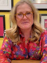 I saw someone do this photo shoot trick