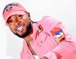 Rohan Stephens's Instagram, Twitter & Facebook