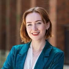 Helen Law's Instagram, Twitter & Facebook