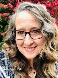 How to Be Brave Like Esther for Homeschool Moms