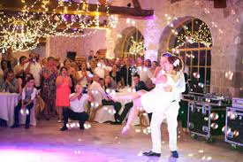 Видео ouverture mémorable de bal de mariage канала gilbert didie. Ouverture Du Bal De Mariage Lol Evenements