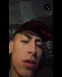 ¿Qué nombre le pondrías? El cantante urbano El Jordan 23 -cuyo nombre real  es Jordan Carrasco- deberá dejar de usar su apodo artístico tras perder una  disputa legal con la marca Nike, debido a la ...