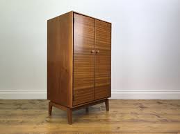 Read today's top stories news, weather, sport, entertainment, lifestyle, money, cars and more, all expertly curated from across top uk and global news providers This Is A Nice Little Retro Cupboard It Has A Nice Look To With Some Nice Grains On The Front It Is Set Up On Small Cupboard Retro Cupboards Vintage Wardrobe