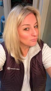 Portrait of an Afghan woman and cultural representation