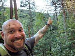 Hiking the presidential traverse in white mountains