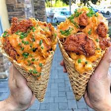 Can You Think Of A Better Combination Than Buffalo Fried Chicken Mac N Cheese And Even More Cheese It S Even Bet Fair Food Recipes Food Cravings Pretty Food