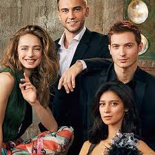 Помимо пореченкова и курковой, в нем снимаются юрий чурсин , александра богданова, юлия мельникова , иева. Ravshana Kurkova Vyshla Zamuzh Lichnaya Zhizn Deti