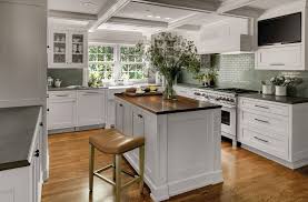 Unique traditional kitchen design ideas. Best Pictures Of Traditional Kitchen Design Interesting Stylish Luxurious Exclusive Pictures Traditional Kitchen Design Kitchen Design Traditional Kitchen