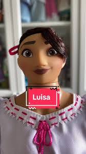 Luisa Bruno's Instagram, Twitter & Facebook