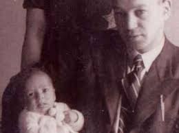 Max-Windmüller-Gymnasium Emden: Stolperstein-Recherche für Maurice  Windmüller